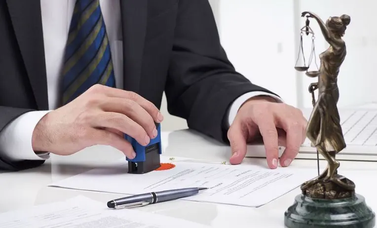 محامي ضد البنوك