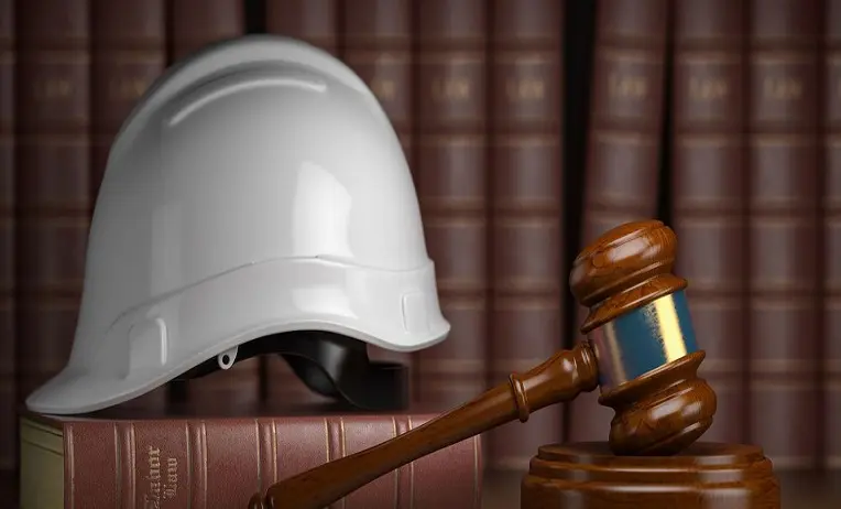 محامي قضايا عمالية في الرياض