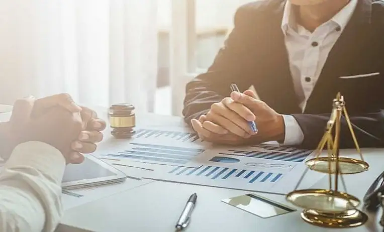 نموذج عقد ايجار محل تجاري